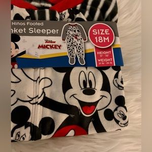 NWT Disney Mickey Blanket Sleeper Sz 18 Mo Red Black White